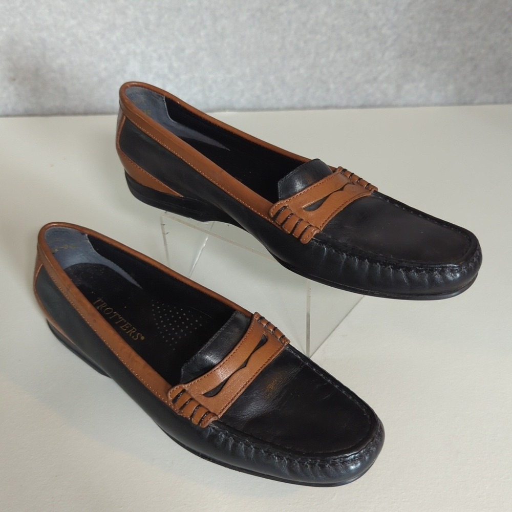 Trotters Francie Leather Penny Loafers Comfort Slip On Two tone Women 8.5N black